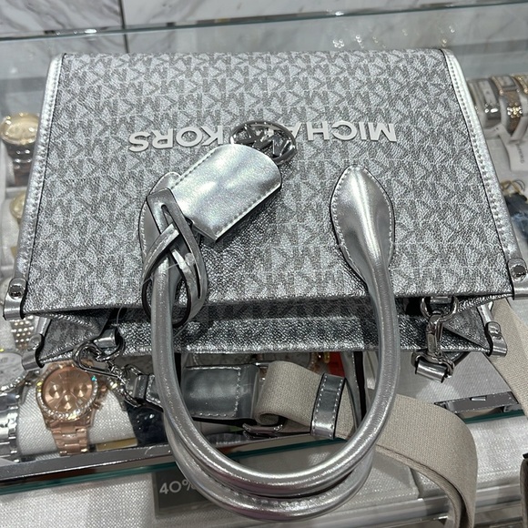 Michael Kors Mirella Small Metallic Signature Logo Crossbody Bag 
Silver 
NWT - Picture 8 of 16